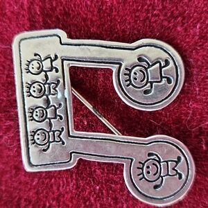 Sterling EFS 925 Save The Children Music Note Brooch